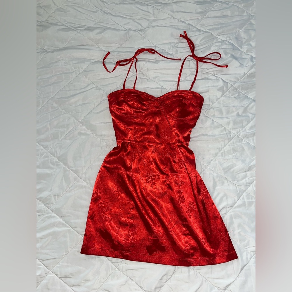 Urban Outfitters Silk-Like Bow Tie Red Mini Dress size medium